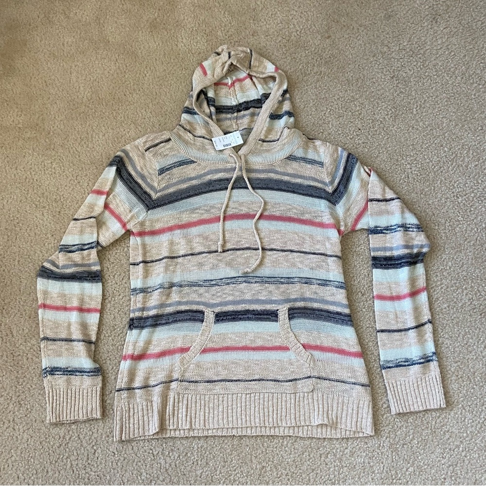 Maurices lightweight sweater with hood
